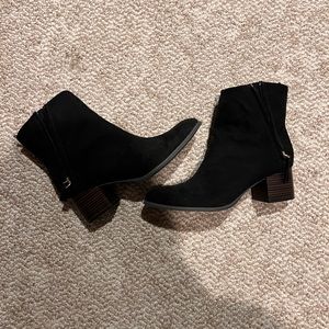 Black OldNavy Boots